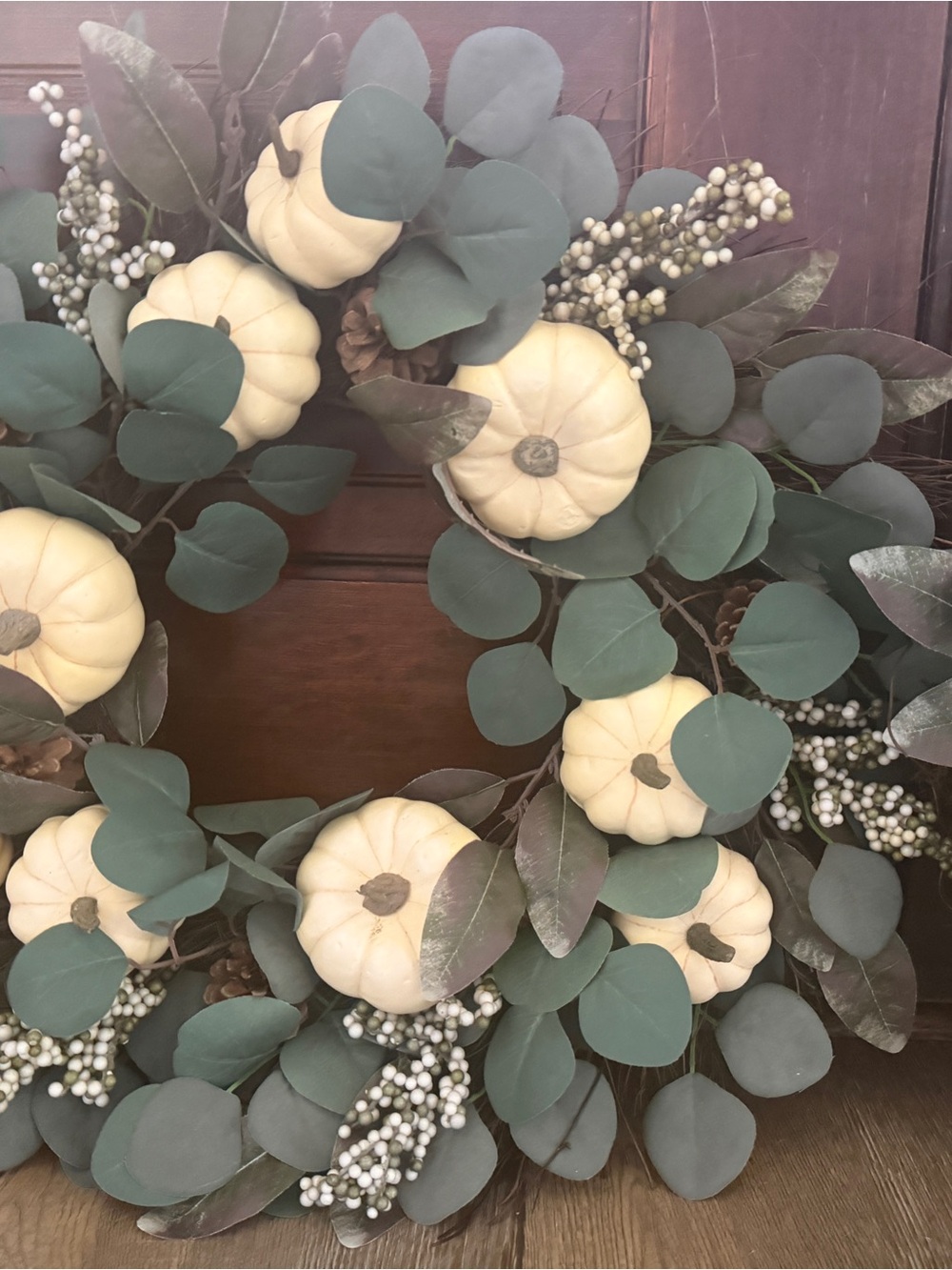 2 Home Holiday Cream Pumpkin & Eucalyptus Wreath